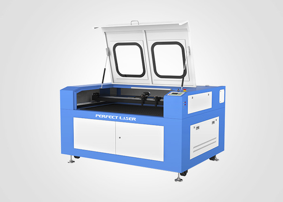 130W 150W CNC co2 lasergravure snijmachine voor PVC-kunststof