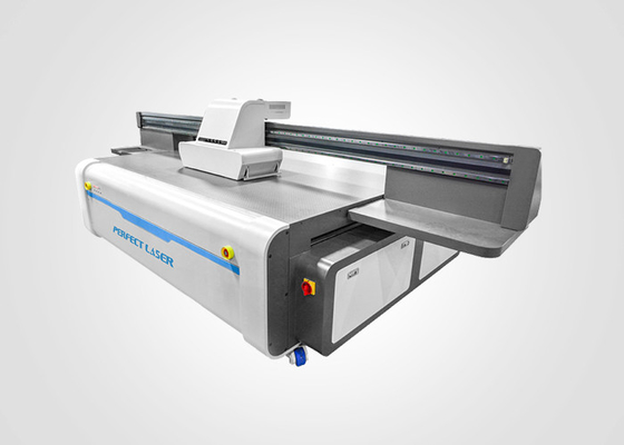 Adverterende industrie 2500 mm * 1300 mm grootformaat flatbed uv-inkjetprinter voor hout kunststof leer PVC