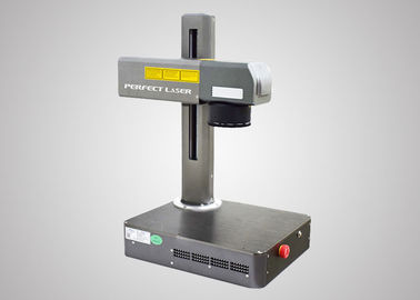 Luchtkoeling Lasermarkeermachine voor markering van metalen PVC met meerdere hoeken