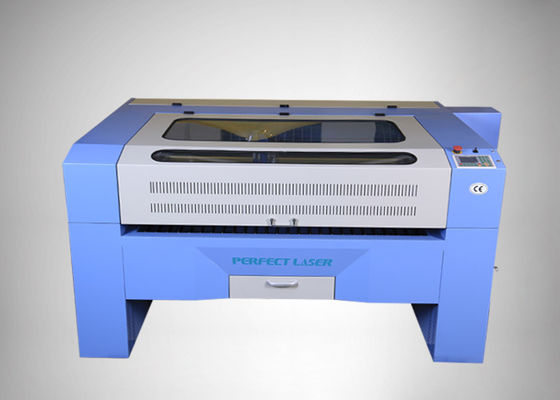 150w CO2 gemengde lasersnijmachine voor roestvrij staal / koolstofstaal / MDF / hout