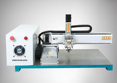 Industriële kleine CNC-glasplaat snijmachine 300 mm × 300 mm voor gebogen glas